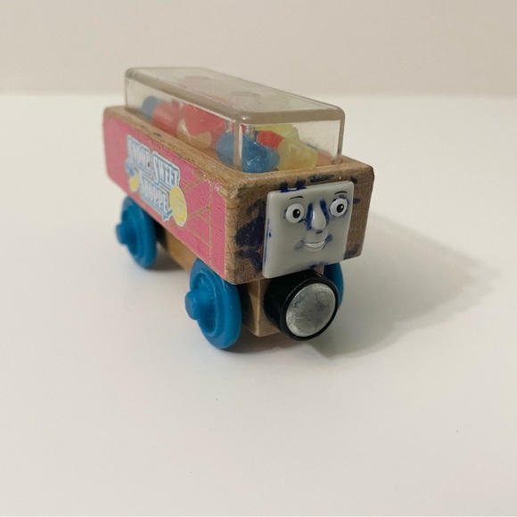 Thomas & Friends Wooden Gumdrop Car Train Sodor Sweet Shoppe - Picture 11 of 14
